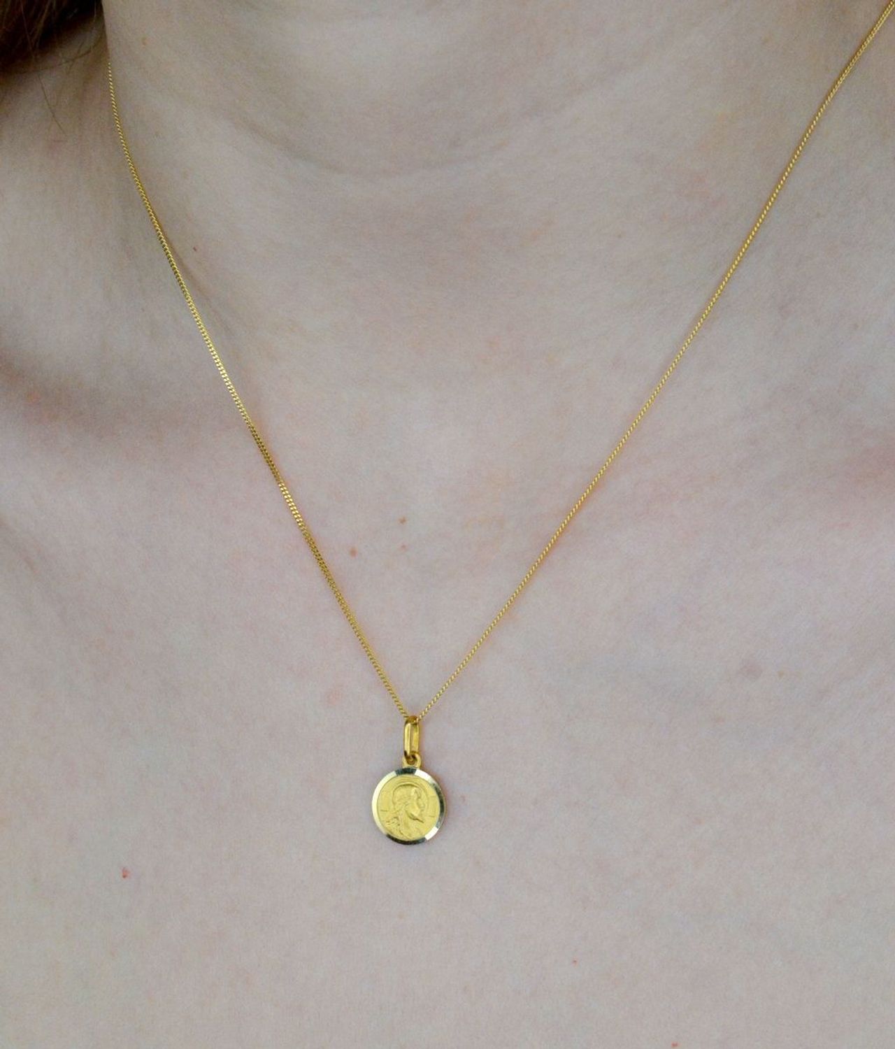 Łańcuszek pancerka 585 470.jpg